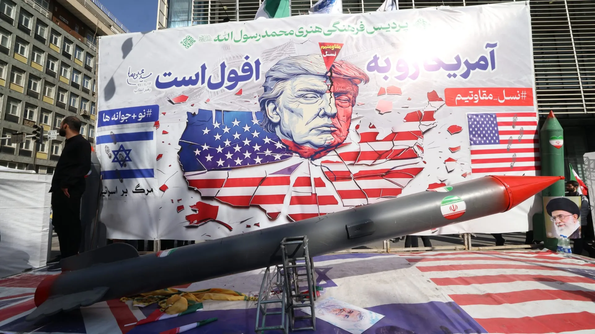 أول تعليق لإيران على تصريح ترامب عن "ضرب موقع جبل الفأس قريباً"