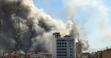 أمريكا تقصف 3 مواقع إيرانية بعد إسقاط مروحية قرب هرمز