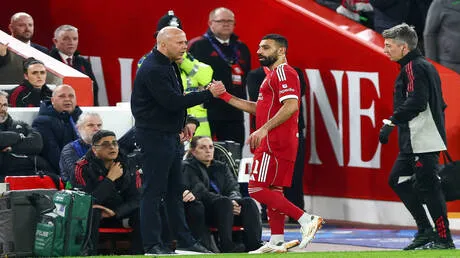 مدرب ليفربول يكشف موعد عودة صلاح إلى الملاعب