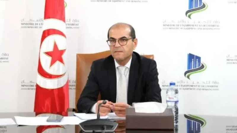 الزواري: تونس تستهدف رفع إنتاج الكهرباء إلى 26 ألف ميغاواط بحلول 2026