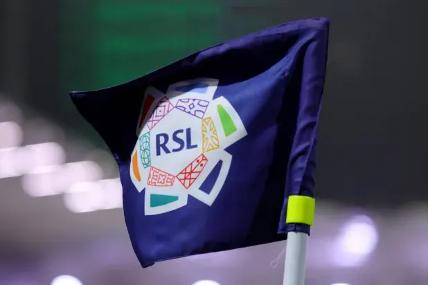 جدولة الدوري السعودي: الهلال والأهلي يفتتحان قمم الموسم… وديربي الرياض في الجولة الـ17