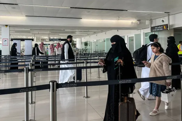مطارات السعودية تحلِّق بـ141 مليون مسافر في 2025... وقفزة تاريخية لأسطولها الجوي