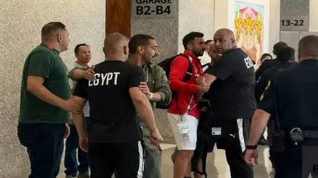 شاهد.. مشادة قوية بين إبراهيم حسن وأمن فندق "الفراعنة"
