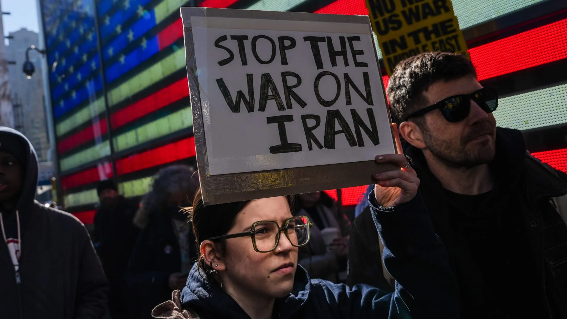 "لمدة 10 أيام".. مصادر تكشف لـCNN عن مقترح لوقف إطلاق النار بين أمريكا وإيران