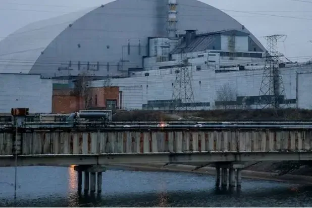 زيلينسكي: واشنطن تدعم إصلاح مفاعل تشرنوبل بـ100 مليون دولار