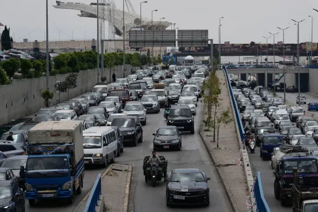 ترمب يتدخل لإنقاذ بيروت... والمفاوضات