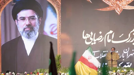 مجتبى خامنئي يوجه رسالة للشعب بخصوص مذكرة التفاهم مع أمريكا: في انتظار تحقق الشروط المذكورة
