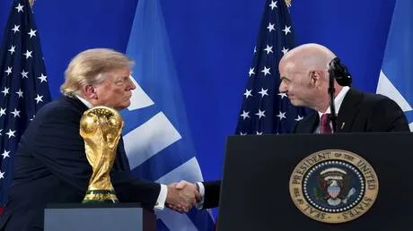 جميع الدول الأعضاء في (يويفا) مستعدة لمقاطعة كأس العالم احتجاجا على خطط إنفانتينو التجارية