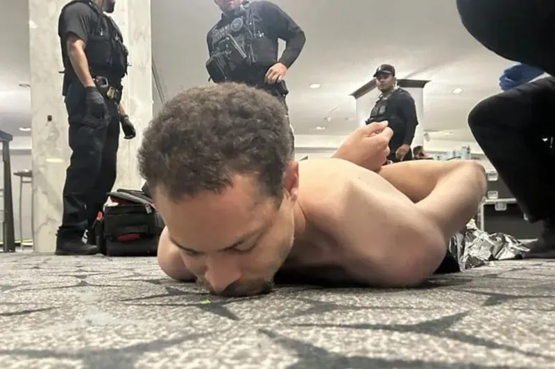 محاولة اقتحام مسلّحة تهز واشنطن خلال حضور ترامب حفلًا إعلاميًا