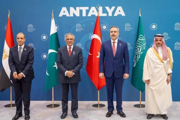 وزير الخارجية السعودي يشارك في الاجتماع الوزاري الرباعي في أنطاليا