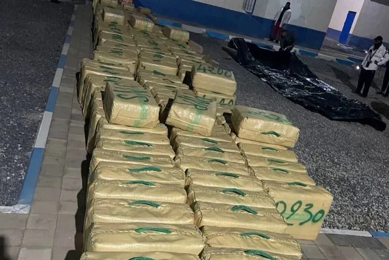 "شيرا سواحل أكلو" تعود للواجهة