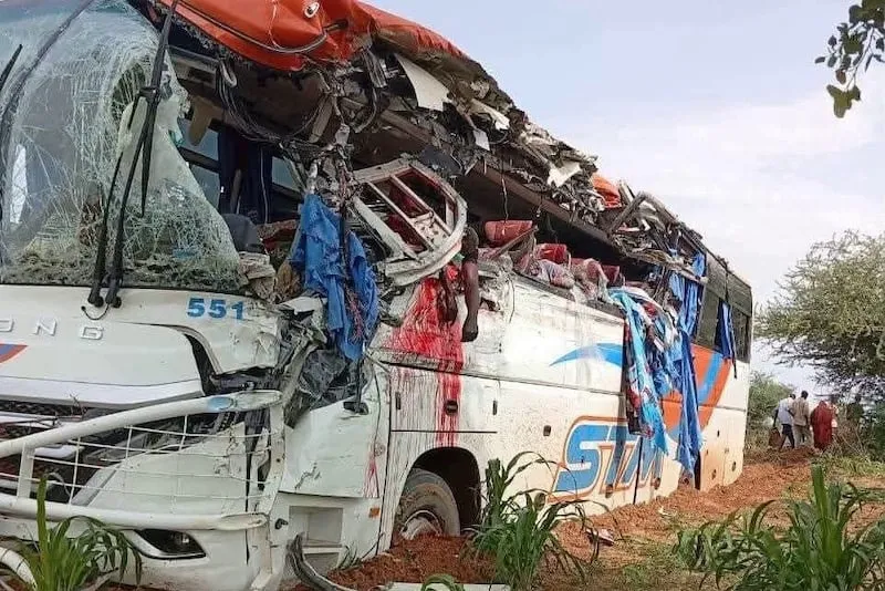 تصادم حافلتين يصرع جنودا بالنيجر