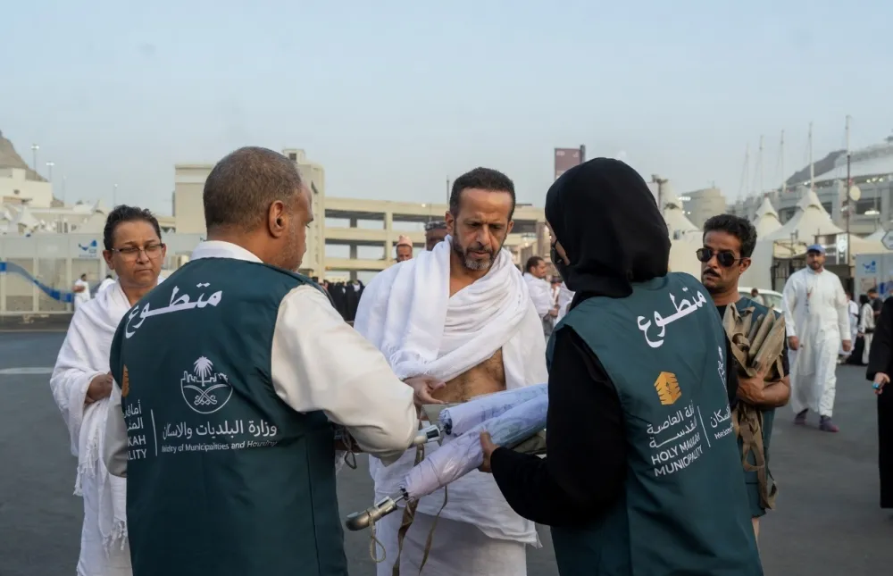 "البلديات": 725 ألف ساعة تطوعية و625 فرصة لخدمة ضيوف الرحمن