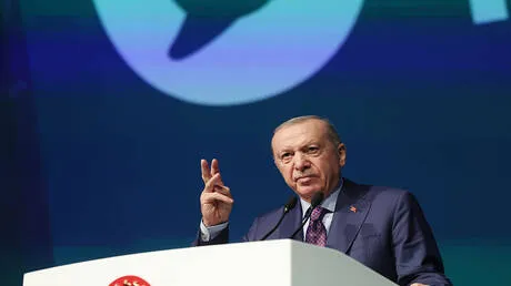 أردوغان: الهجمات الإسرائيلية على سوريا ولبنان باتت تهدد تركيا  مباشرة
