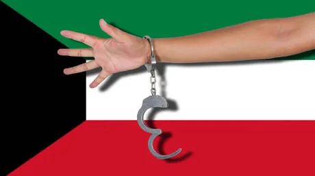 أم تبلغ عن نجلها المحكوم بالإعدام بعد هروبه من سجن كويتي.. والأمن يضبط الفارين (فيديو)