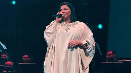 شيرين عبد الوهاب تظهر لأول مرة بعد غياب (فيديو)