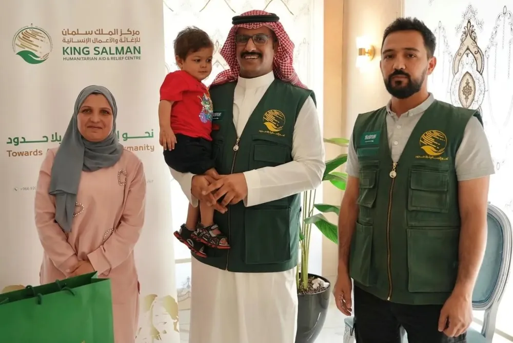 "الملك سلمان للإغاثة" يتكفل بعلاج طفل فلسطيني من اللوكيميا