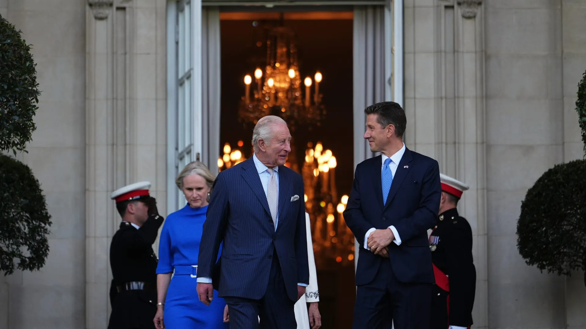 "إسرائيل ربما تكون الدولة الوحيدة التي تربطها علاقة خاصة بأمريكا".. ما قصة التصريح "المسرب" لسفير بريطانيا لدى واشنطن؟