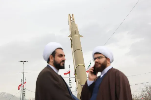 الاستخبارات الإيرانية: هدف إسقاط النظام لم يتغير بعد الحرب