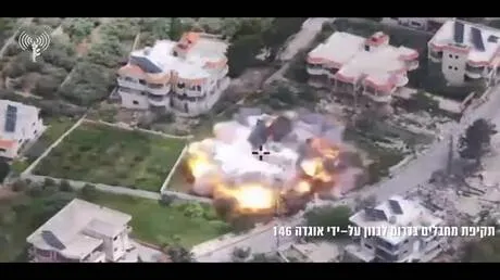 الجيش الإسرائيلي يكرس مصطلح "خط الدفاع الأمامي" ويهاجم "حزب الله" في جنوب لبنان (فيديو)