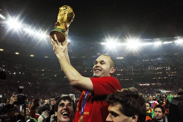 «هدف إنييستا»... الذكرى التي تقود حلم جيل إسبانيا 2026