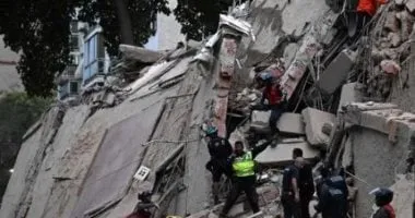 فنزويلا تحوّل عددا من المدارس إلى مراكز إيواء بسبب زلزال مزدوج.. تفاصيل