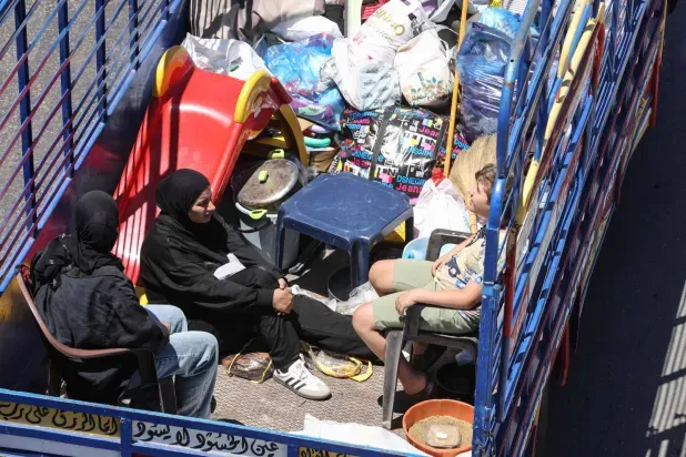 لبنان... اتصالات مكثفة لإنقاذ الهدنة