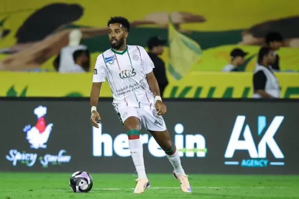 الدوري السعودي: «البطاقة الآسيوية» تشعل صدام الاتفاق والاتحاد