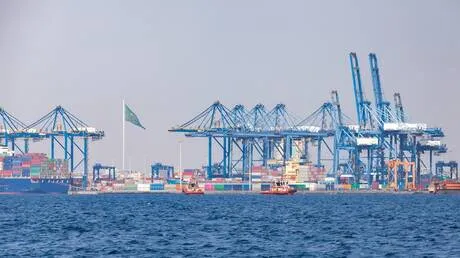 السعودية ترفع استثماراتها اللوجستية في البحر الأحمر إلى 3.73 مليارات دولار