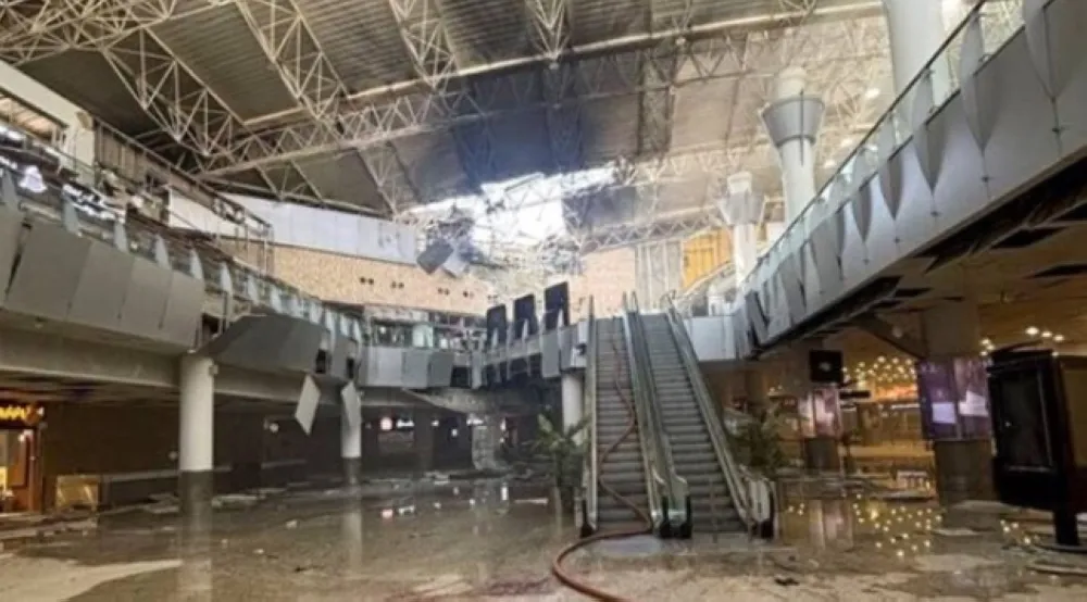 63 جريحًا في هجوم إيران على مطار الكويت.. والحرس الثوري يعلن مسؤوليته