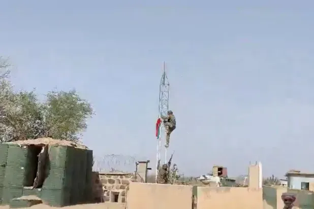 مالي تتهم ضباطاً بالجيش وسياسيين بالتواطؤ مع الانفصاليين في الأحداث الأخيرة