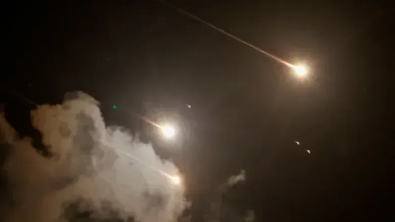 الجيش الأمريكي: شنّ جولة جديدة من الضربات ضدّ إيران