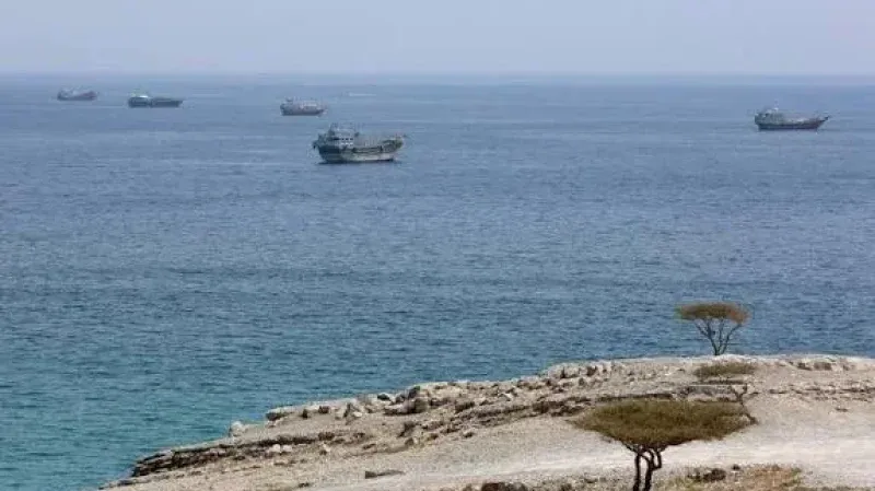 إيران تضع شروطها لإعادة فتح مضيق هرمز