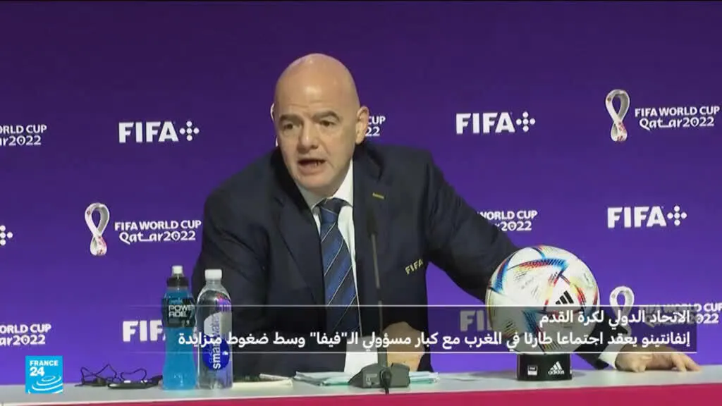 إنفانتينو يجتمع بكبار مسؤولي "فيفا" في المغرب وسط ضغوط متزايدة