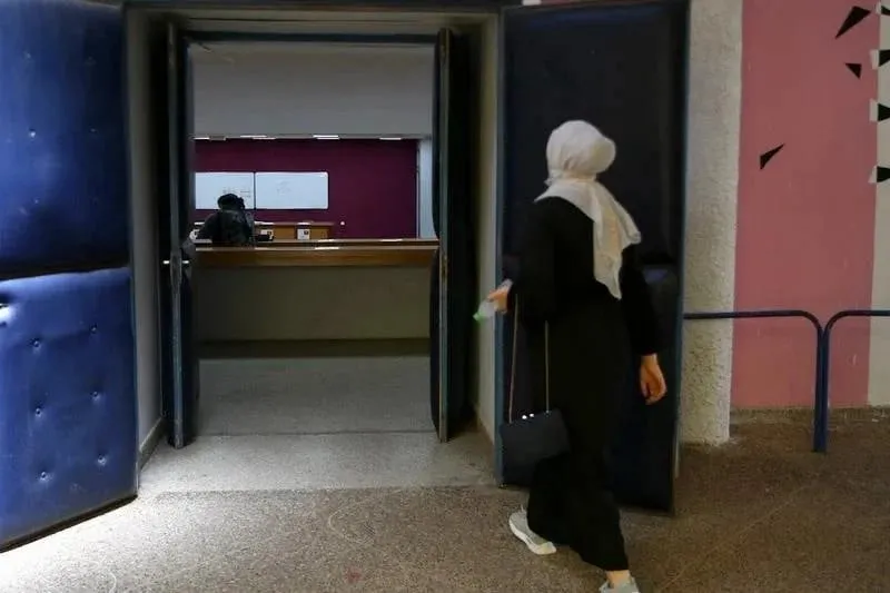 تنسيقية للموظفين تطالب بإدراج ملف "التوقيت الميسر" في الحوار الاجتماعي