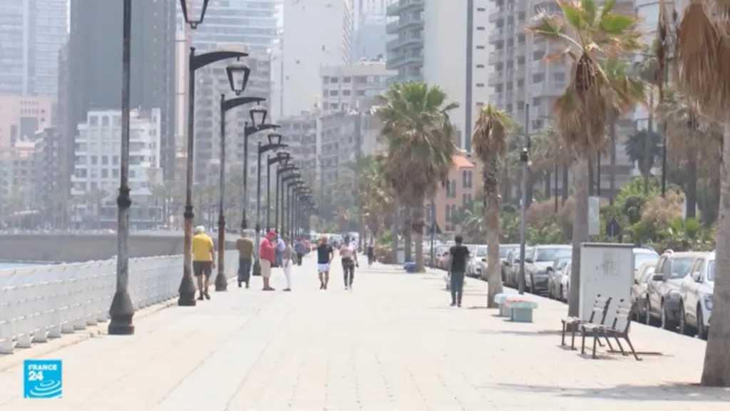 ريبورتاج: الحرب والأزمة الاقتصادية تدفعان الشباب اللبناني إلى العزوف عن الزواج