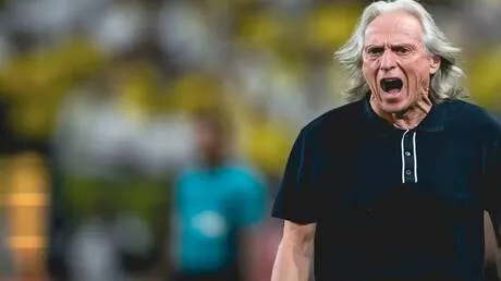بعد التتويج باللقب.. النصر يحسم مصير جيسوس (فيديو)