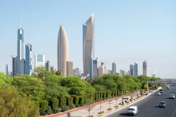 الكويت تتصدى لهجمات استهدفت منشآت حيوية وعسكرية