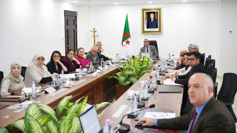 تونس والجزائر تناقشان مقترحا لإنجاز محطة كهرباء بطاقة 1400 ميغاواط