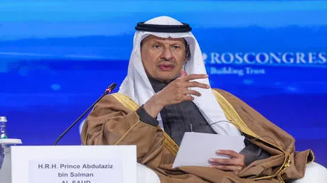 وزير الطاقة السعودي: شراكتنا مع روسيا صمدت أمام الأزمات وسنبقى معا حتى يفرقنا الموت
