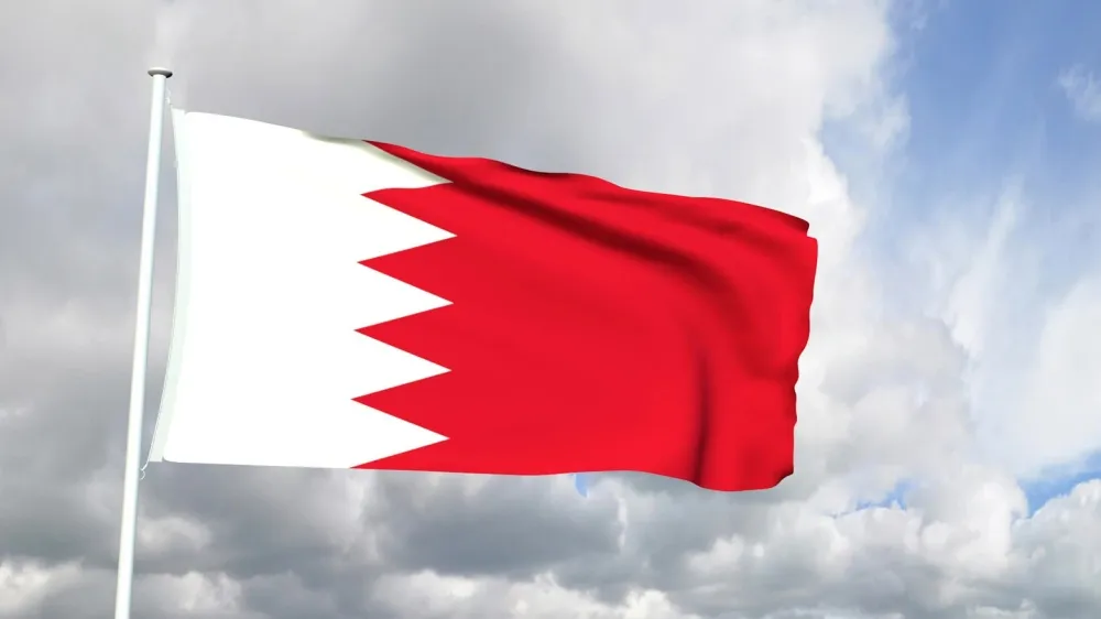 دوي انفجارات في البحرين والدفاع الجوي يتصدى لاعتداءات جوية إيرانية-عاجل