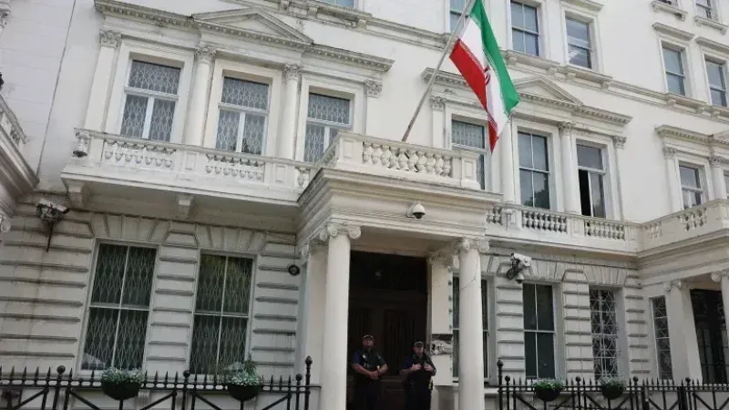 بريطانيا تستدعي السفير الإيراني