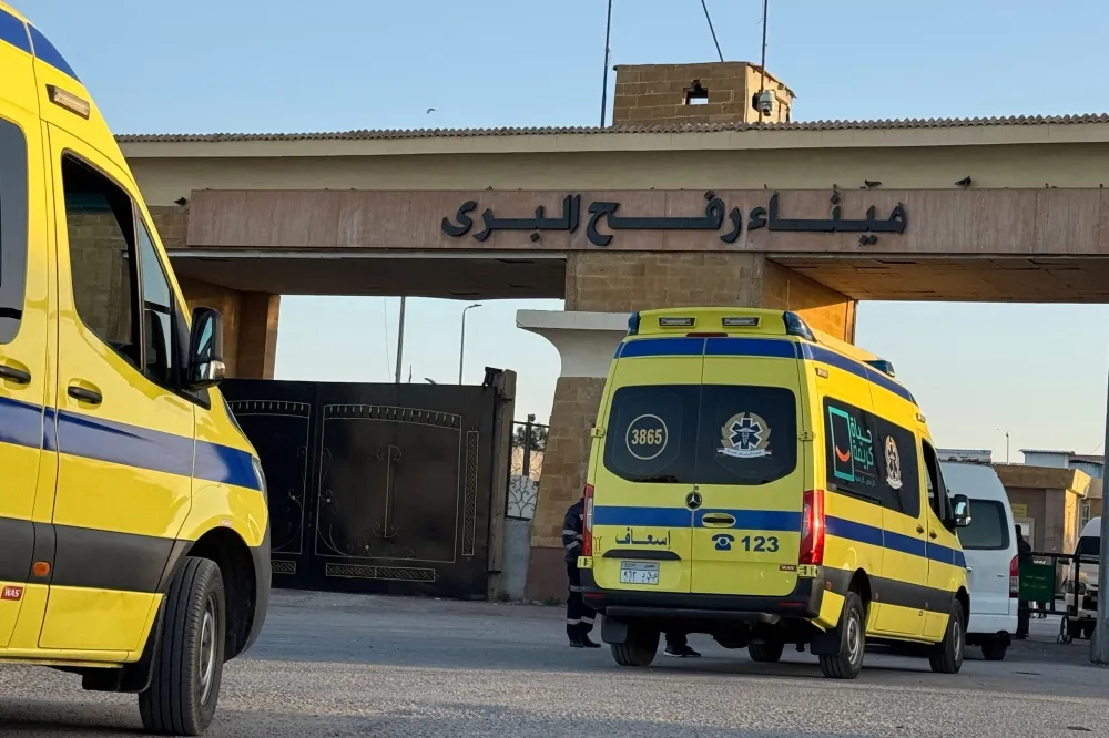 معبر رفح البري يستقبل دفعة جديدة من الفلسطينيين العائدين إلى غزة