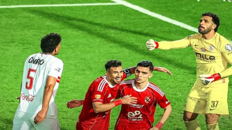 الأهلي يكتسح الزمالك ويشعل الصراع على لقب الدوري المصري