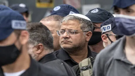 هجوم عنيف من بدو النقب على بن غفير على خلفية نيته تهديم المزيد من المنازل