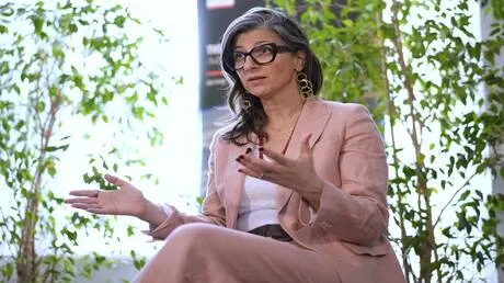 بسبب اتهام إسرائيل بالإبادة.. تهديدات بالاغتصاب تلاحق ابنة ألبانيز فرانشيسكا في تونس