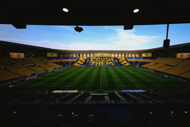 كلاسيكو النصر والأهلي... من يكسب المواجهة الـ100 في الدوري؟