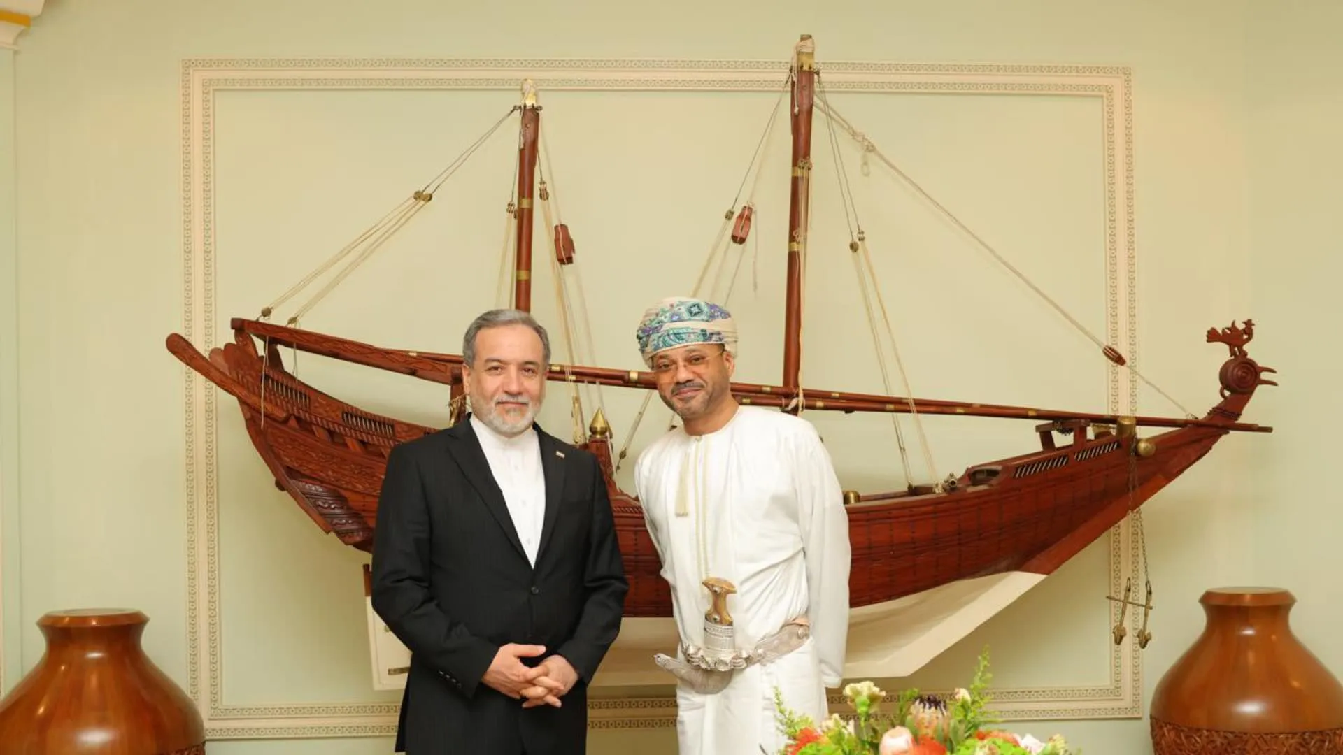 عراقجي: توصلنا إلى تفاهمات مع سلطنة عُمان بشأن مضيق هرمز