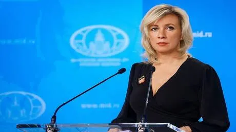 زاخاروفا: سكان غرينلاند شعروا بالارتياح بعد تصريحات ترامب حول قصر باكنغهام