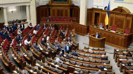 البرلمان الأوكراني يوافق على تمديد التعبئة العامة لمدة 90 يوما